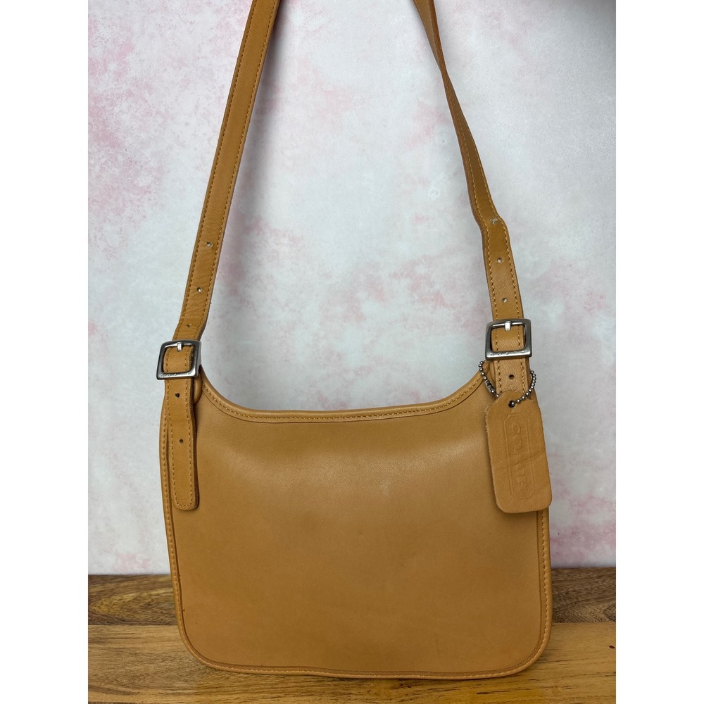 Vintage Coach Mini Hippie Flap Bag camel Costa Rica 9142